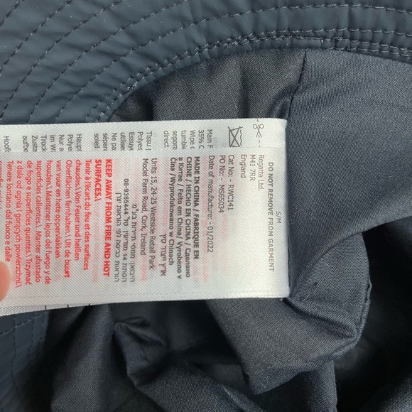 Regatta Great Outdoors.  Womens small showerproof. Navy Bucket Hat - Picture 4 of 7